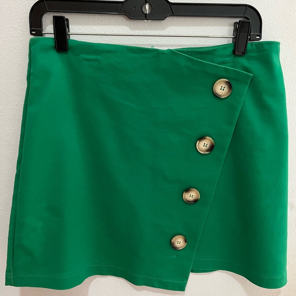 Green Skirt